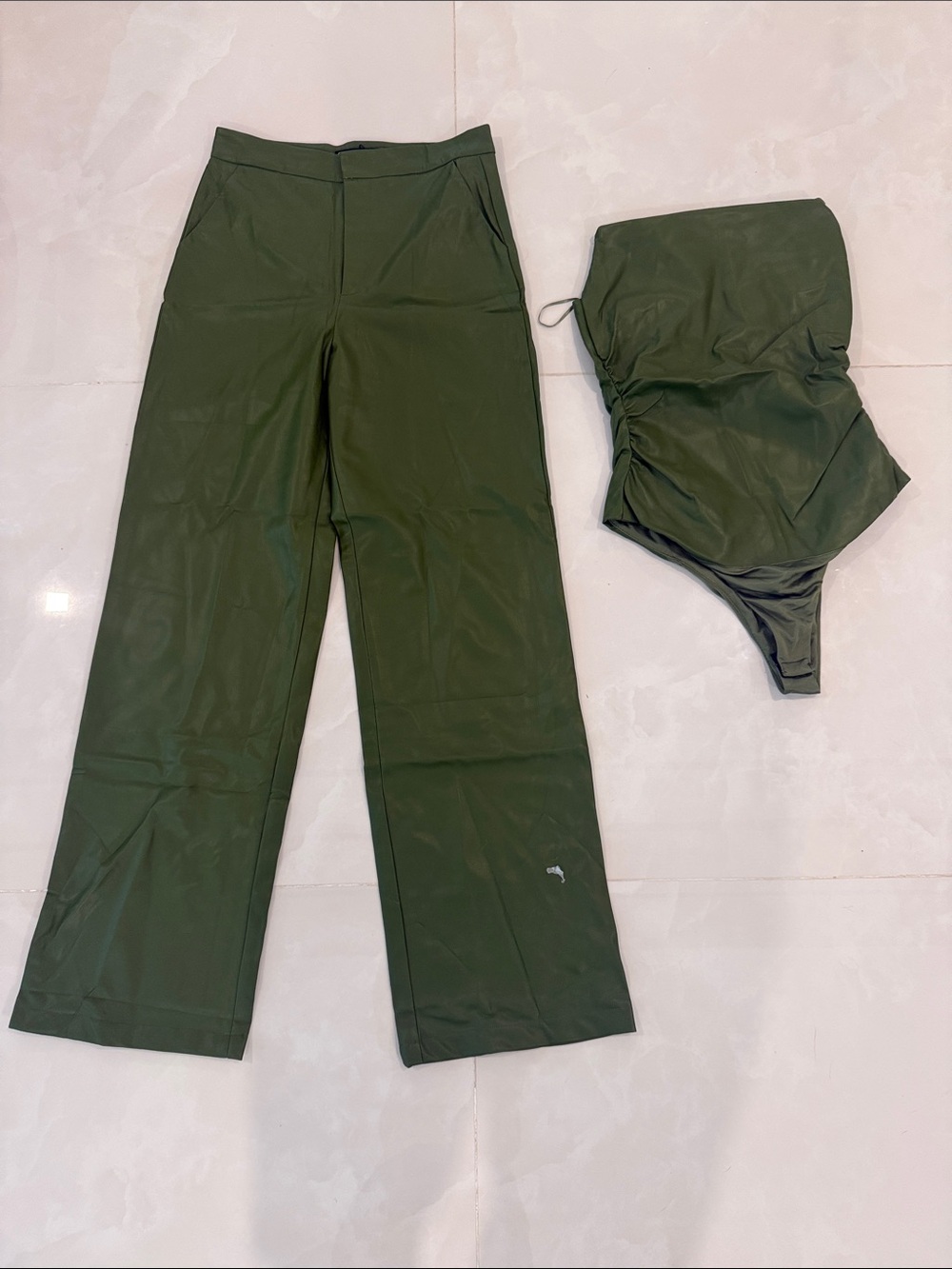 Zara Olive Green Wide-Leg Trousers